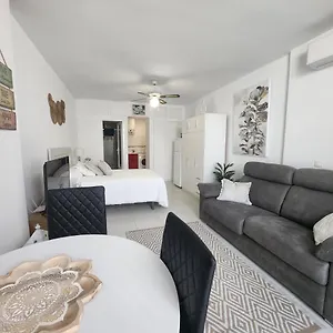 https://estudio-piscina-urb-junto-mar.es-andalucia.com