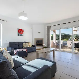 https://supreme-villa.hotelaalgarve.com