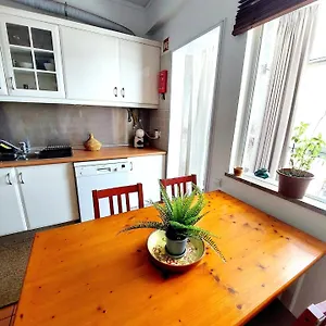 https://charming-avenue-apartment.hotelaalgarve.com